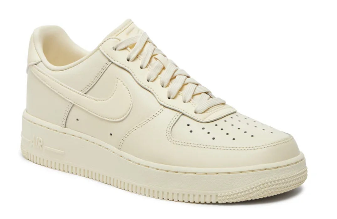 Buty Nike Air Force 1 „Coconut Milk” DM0211-101 - obrazek 2