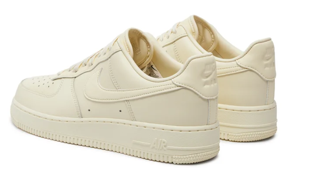 Buty Nike Air Force 1 „Coconut Milk” DM0211-101 - obrazek 3