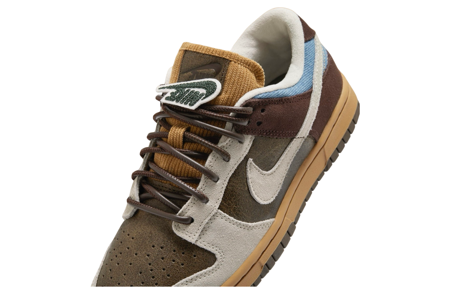 Buty Nike Dunk Low „Love & Peace” HQ3459-212 - obrazek 6