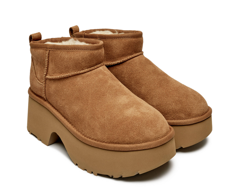 Buty UGG śniegowce zamszowe Classic Ultra Mini New Heights damskie 1158311-CHE - obrazek 5