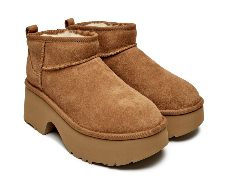Buty UGG śniegowce zamszowe Classic Ultra Mini New Heights damskie 1158311-CHE - obrazek 2